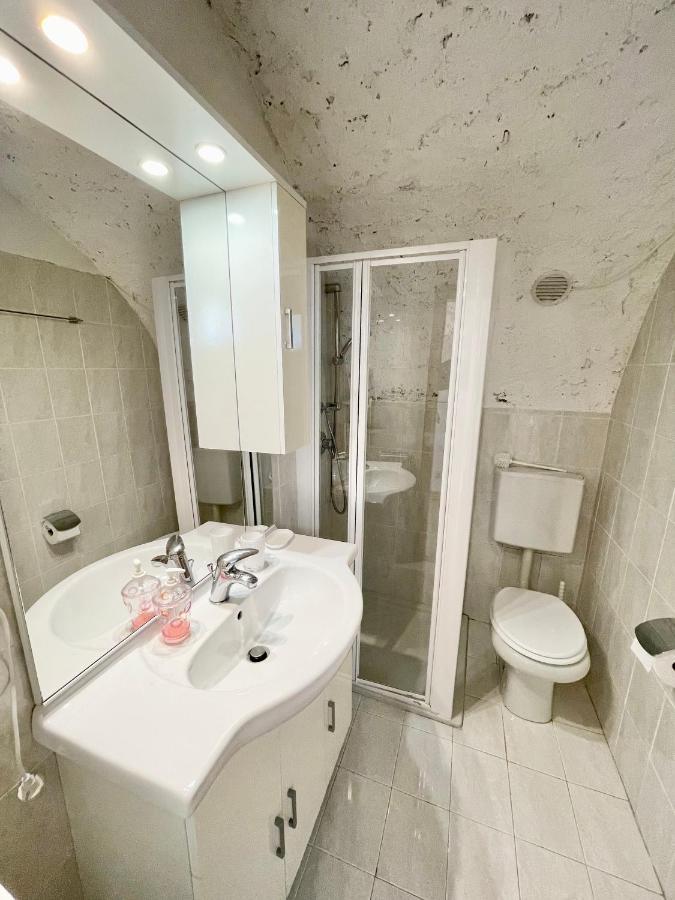 Villa Carrera Малчезине Екстериор снимка