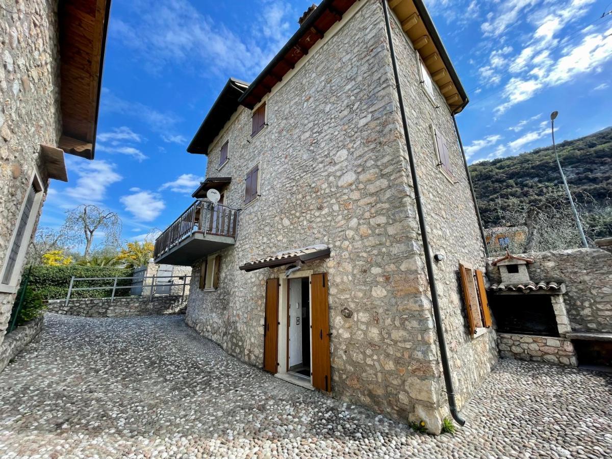 Villa Carrera Малчезине Екстериор снимка